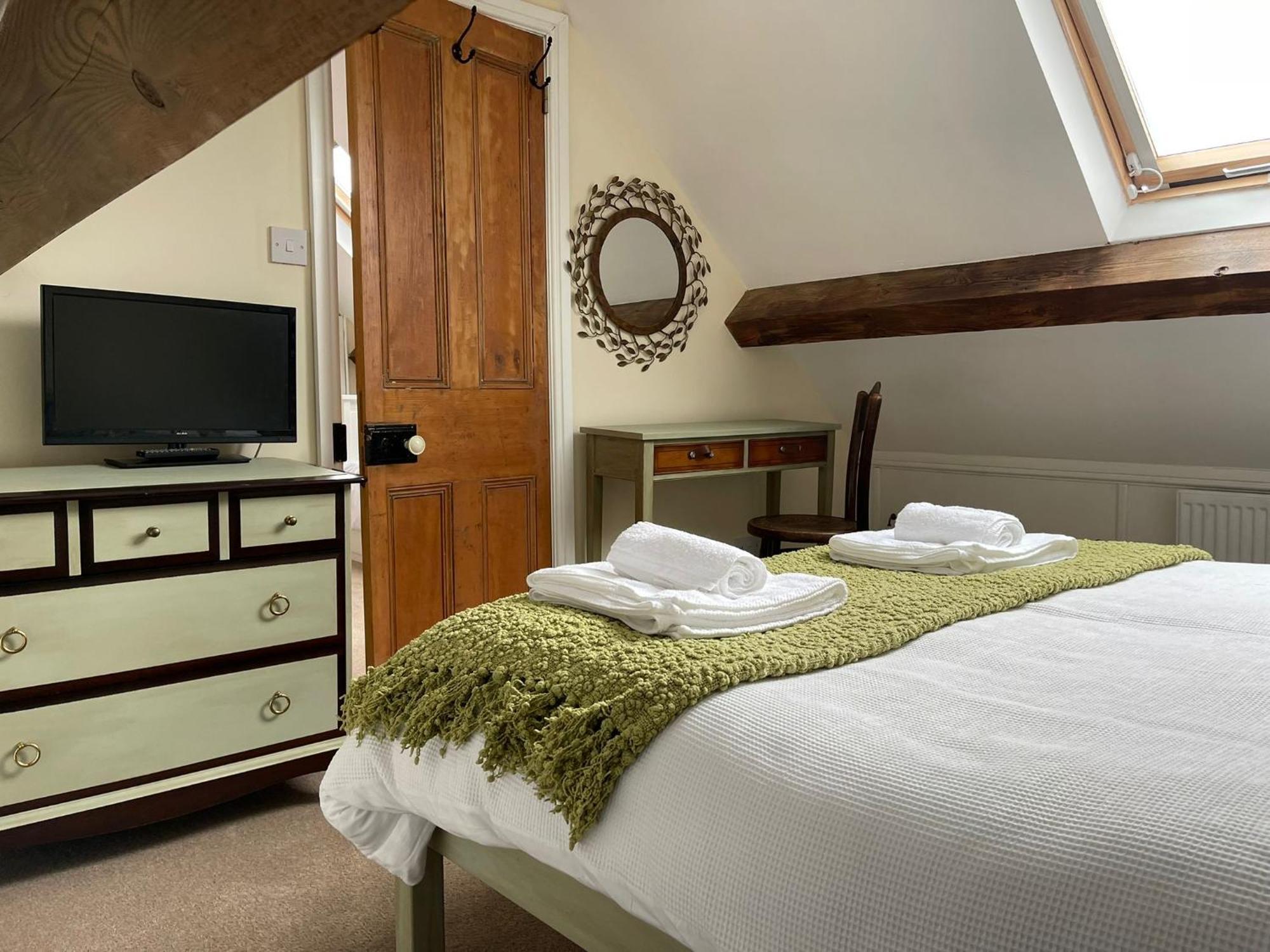 Ivy House Villa Bangor  Bagian luar foto